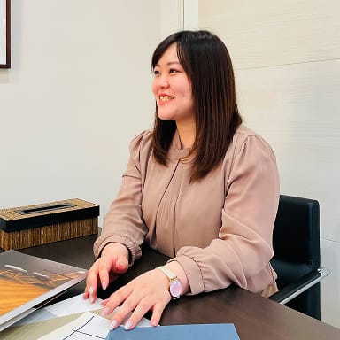 和田 彩花さんの写真