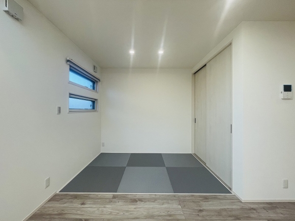3帖の畳コーナーは琉球畳を使用しオシャレな空間です！