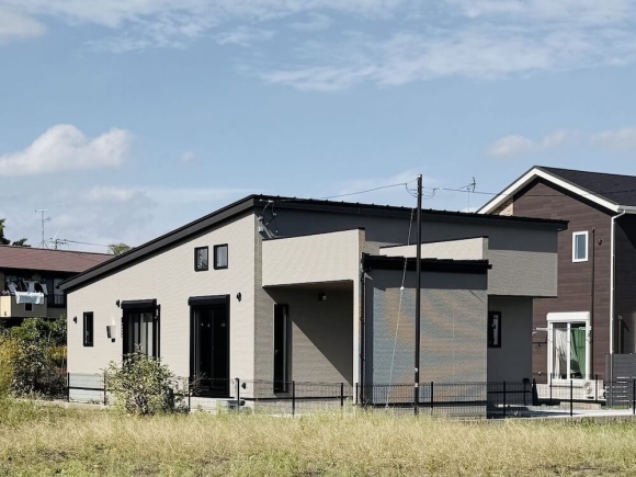 1台分のインナーガレージは、車庫以外にも【おうちキャンプ】など様々なシーンで活躍します。