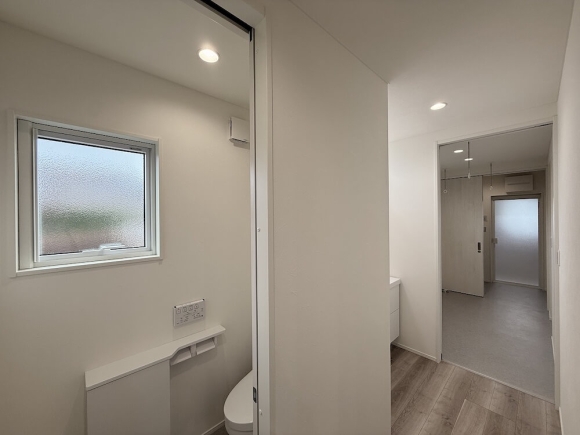 トイレ→洗面→ランドリー→脱衣室と導線もバッチリ確保。家事効率もＵＰ